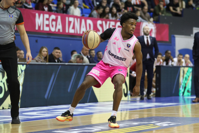 Mega šokirala Zvezdu! Crveno-beli pali u košgeterskom obračunu!