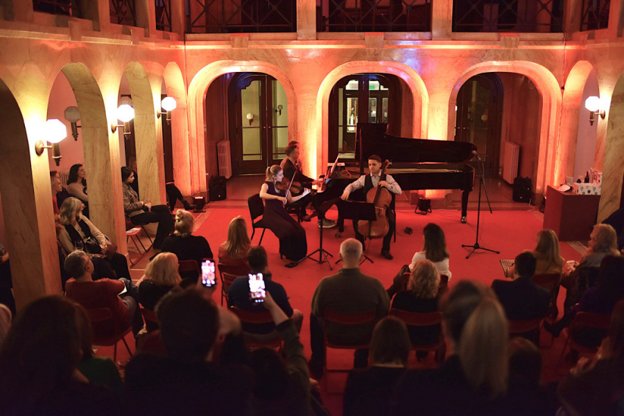 Corda Piano Trio predstavio svoj prvi album: Sva lepota kamerne muzike u punom sjaju (FOTO)