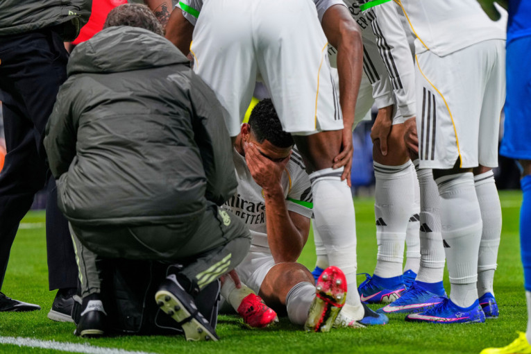 Neko će ruku da mu slomi za to: Obradović zamerio Markoviću "ono" zakucavanje