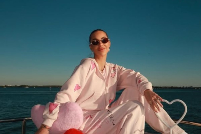 Ceca 300.000 evra, Pavlovićka 100.000, a ovo je ostali spisak zarada od Jutjuba! Treperi iznenadili ovaj put!