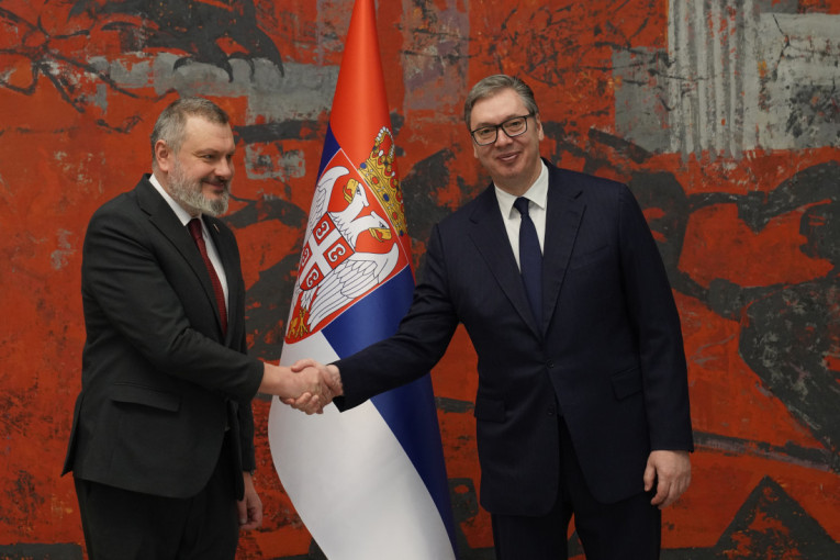 Vučić primio akreditivna pisma novoimenovanih ambasadora: Spremni za bolju saradnju (FOTO)