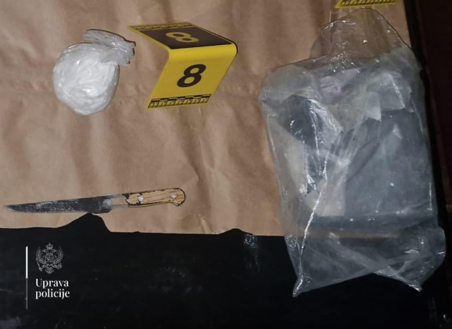 Uhapšeni pripadnici kavačkog klana: Policija pronašla kokain, kriptovane telefone i vagicu (FOTO)