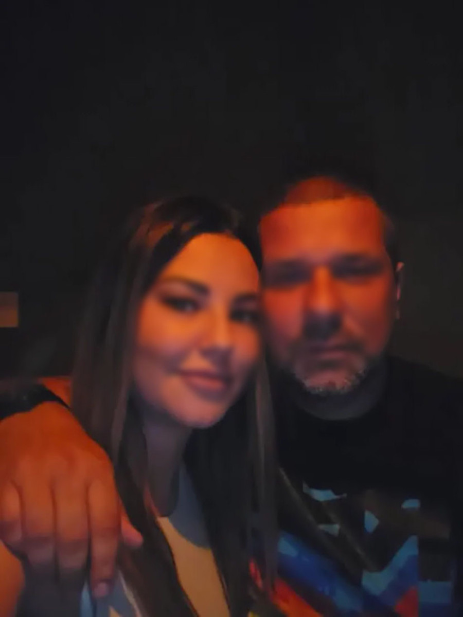 Srpski Boni i Klajd! On osuđivan 8 puta, ona i trudna krala milione! (FOTO)