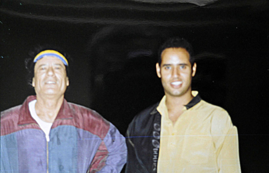 Ubijen Gadafijev sin! Upucala ga četiri napadača dok je bio u bašti