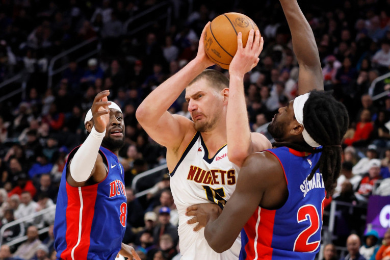 Gorela fabrika u Šapcu! Za sve kriv zaposleni koji danima na posao dolazi pijan? (VIDEO)