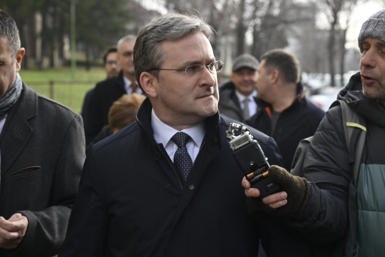 Vučić: U narednih 10 dana pozvaću Sinišu Karana u zvaničnu posetu Srbiji