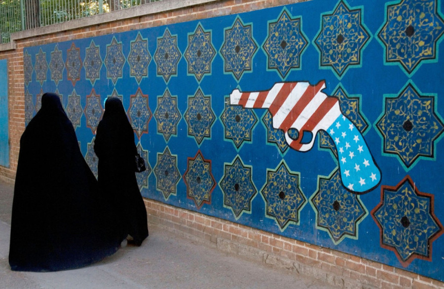 Zašto je Amerika odustala od napada na Iran? Šta tačno stoji iza toga i zbog čega se situacija i dalje nije smirila