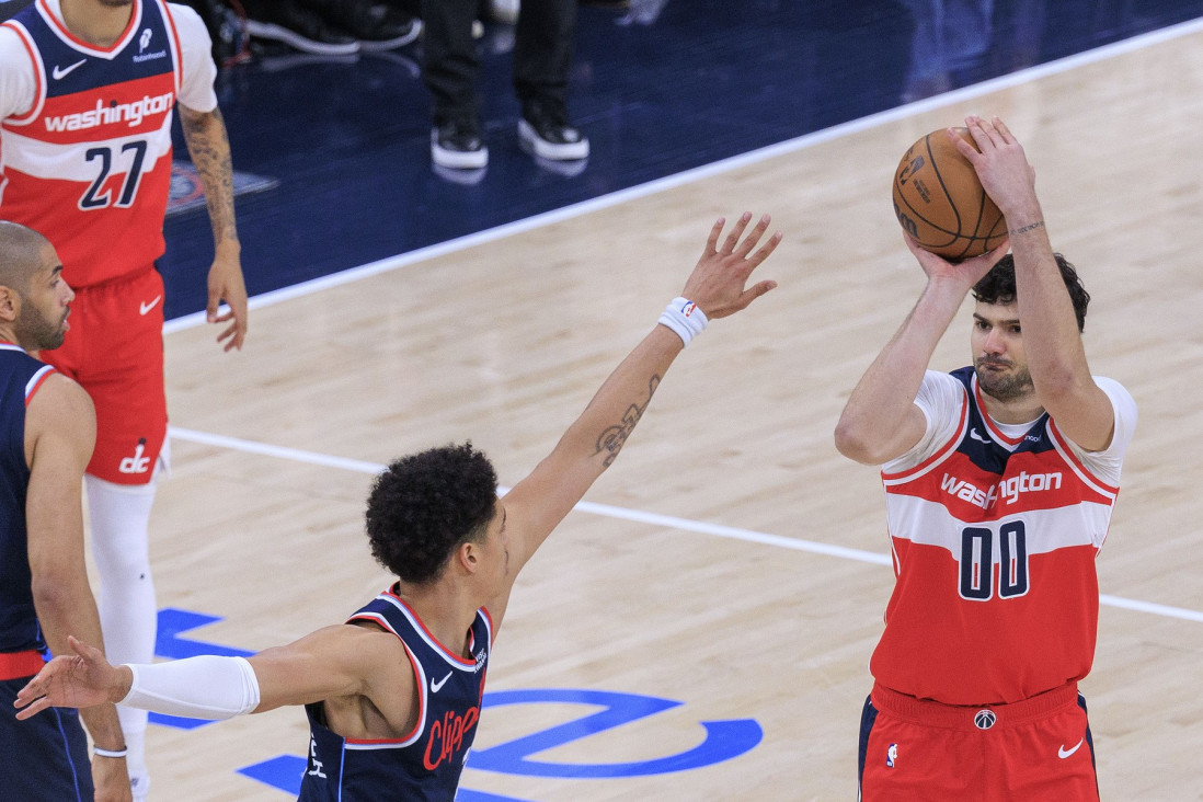 Vukčević pokazao sa čime raspolaže - Vašington šokirao Detroit!