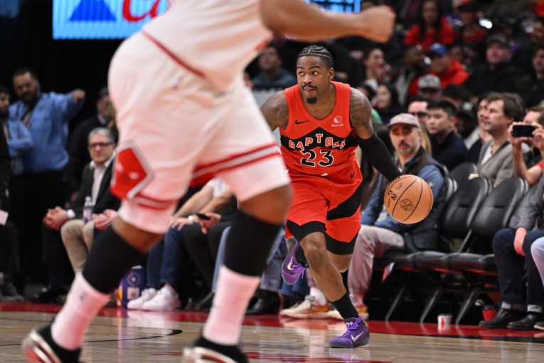 Rajakovićeva lekcija Bulsima! Toronto gazi ka plej-ofu!