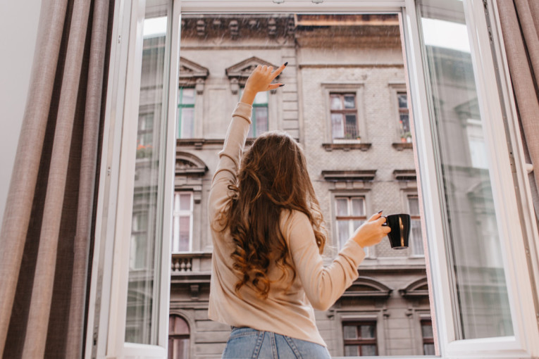 Nije svejedno kada otvarate prozore: Postoji idealno doba dana i vreme koje je potrebno da se provetri prostor