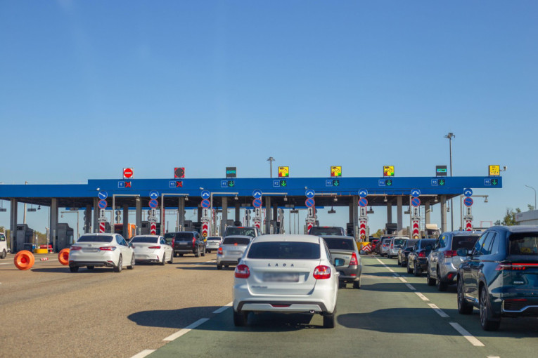 Upis dece u prvi razred počinje sutra: Roditelji, ovo je sve što treba da znate