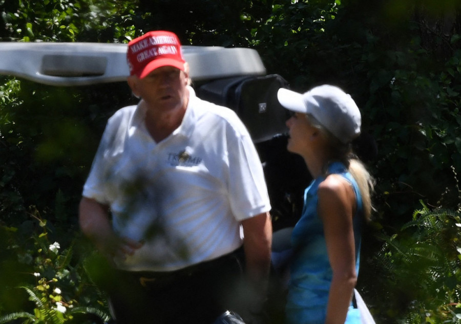 Poruke otkrile prljave metode pokojnog pedofila: Ovako je Epstin hvatao moćne ljude u svoju mrežu