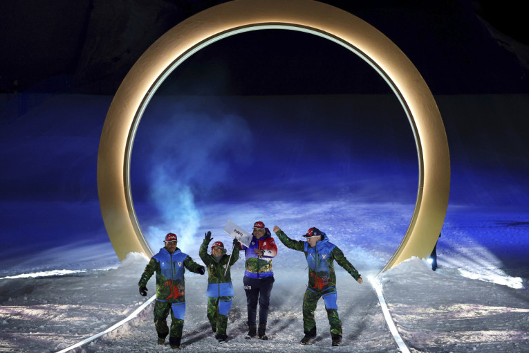 Haiti je napravio pravi modni spektakl: Ručno oslikane uniforme privukle su sve poglede na Zimskim olimpijskim igrama (FOTO)