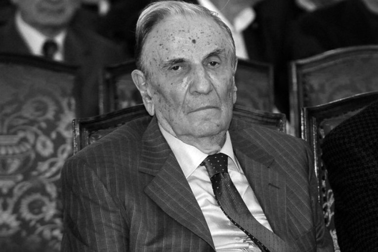 Srpska odbojka ostala bez velikana! Preminuo Sava Grozdanović!