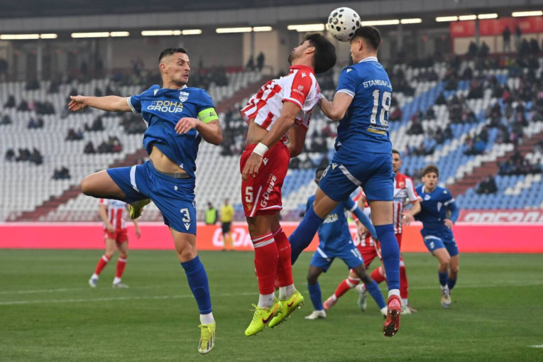 Zvezda silna protiv Novog Pazara! Šampion petardom odbranio prvo mesto! (VIDEO)