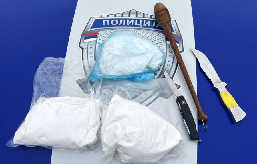 Napad čekićem nasred ulice na Zvezdari: Dvojica maskiranih naneli teške povrede muškarcu!