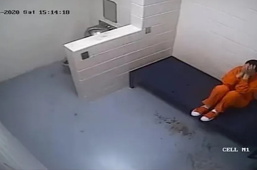 Objavljen snimak Epstinove partnerke iz zatvora: Kada su joj oduzeli sve, nije znala šta će sa sobom! (FOTO/VIDEO)