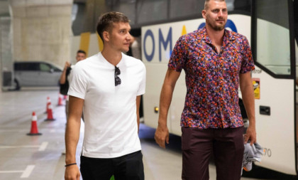 Nisam navijao za Partizan! Jokić konačno objasnio čuvene statuse na Fejsbuku!