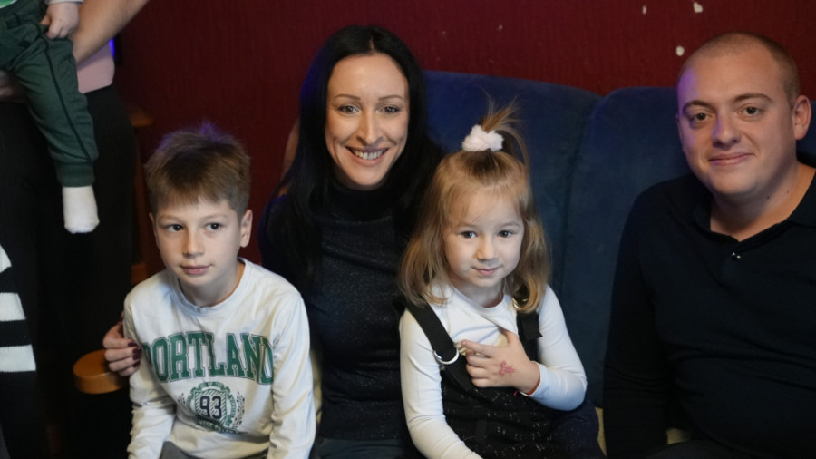 Sve više dece u dragačevskim selima: Pozitivna demografska slika stiže iz Lučana, u goste kod meštana stigla resorna ministarka (FOTO)