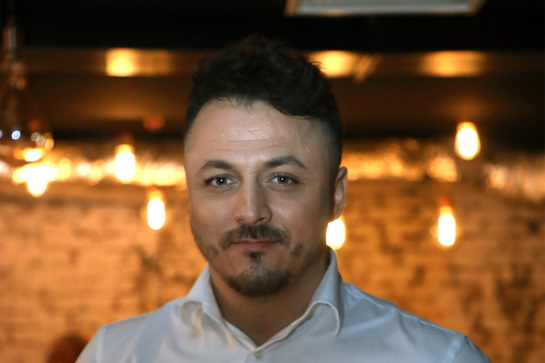 Oglasio se MUP o otmici Daniela Kajmakoskog: Iznuđivali mu novac i pretili nožem i pištoljem