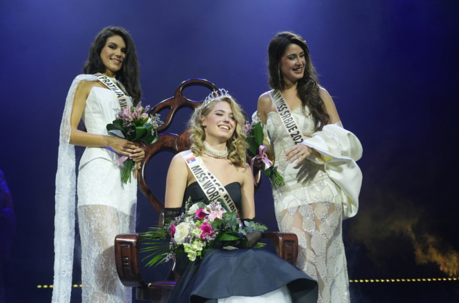 Ona je mis Srbije! Prelepa Novosađanka odnela titulu najlepše (FOTO)