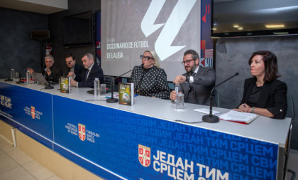 Predstavljen špansko-srpski fudbalski rečnik: Direktor ACG, Nebojša Žugić, ističe značaj sporta, jezika i kulture! (VIDEO)