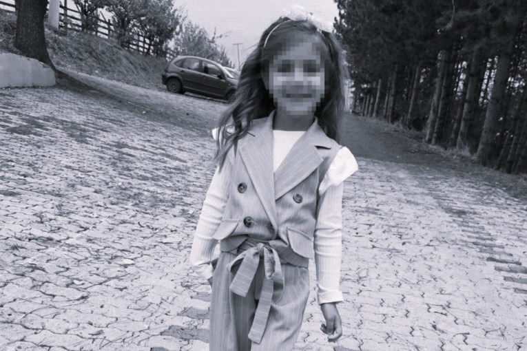 Majka devojčice (4) iz Čačka ispričala potresne detalje: Rekli su da je bude posle operacije, a onda da se mole da preživi