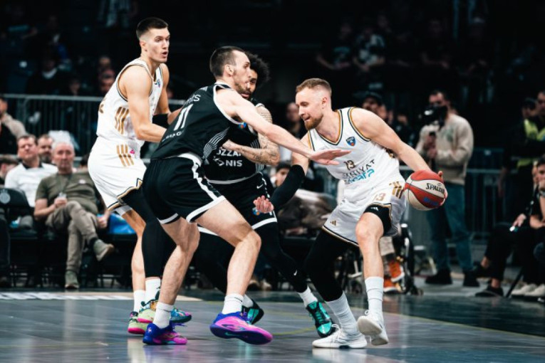 Partizan - Dubai: Crno-beli žele revanš