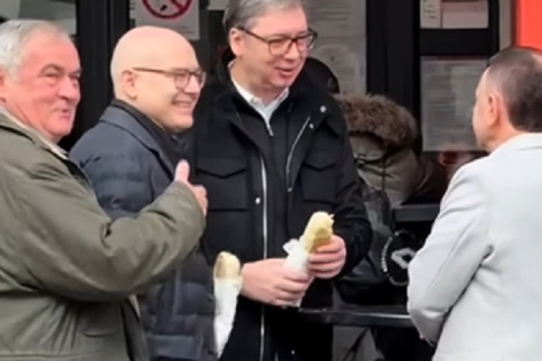 Histerija zbog indeks sendviča: Vučević o pravom licu blokadera - Tako bi se ponašali da su na vlasti, spremni da radnici ostanu bez posla