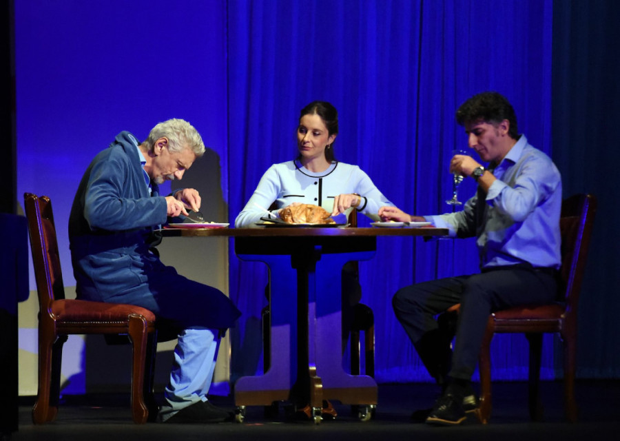 Predstava "Otac" u Narodnom pozorištu: Potresna priča o borbi sa demencijom (FOTO)