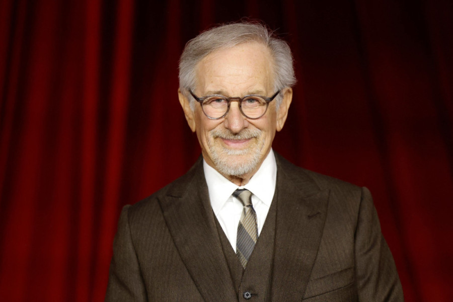 Spilberg u svetske bioskope donosi zastrašujuću istinu o vanzemaljcima: Sve što vam treba je sigurnosni pojas (FOTO/VIDEO)