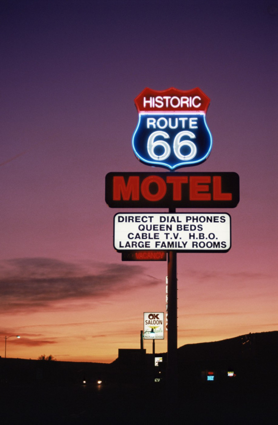 Američki simbol slobode i avanture puni 100 godina: Legendarna Ruta 66 krije ovih 10 neverovatnih tajni (FOTO)