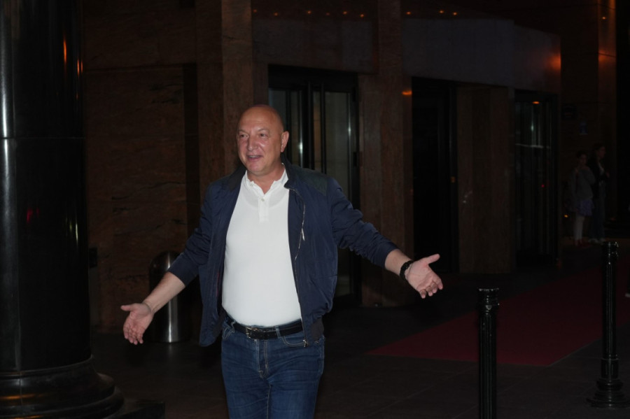 "Elma Sinanović mi je pila krv!" Muzičar izbacio pevačicu iz studija, prekipelo mu zbog njenog ponašanja!