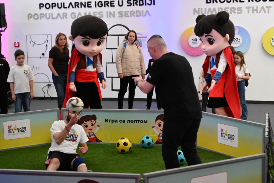 Maskote Rastko i Milica predstavljene uživo u Ekspo Plejgraundu na Beogradskom sajmu