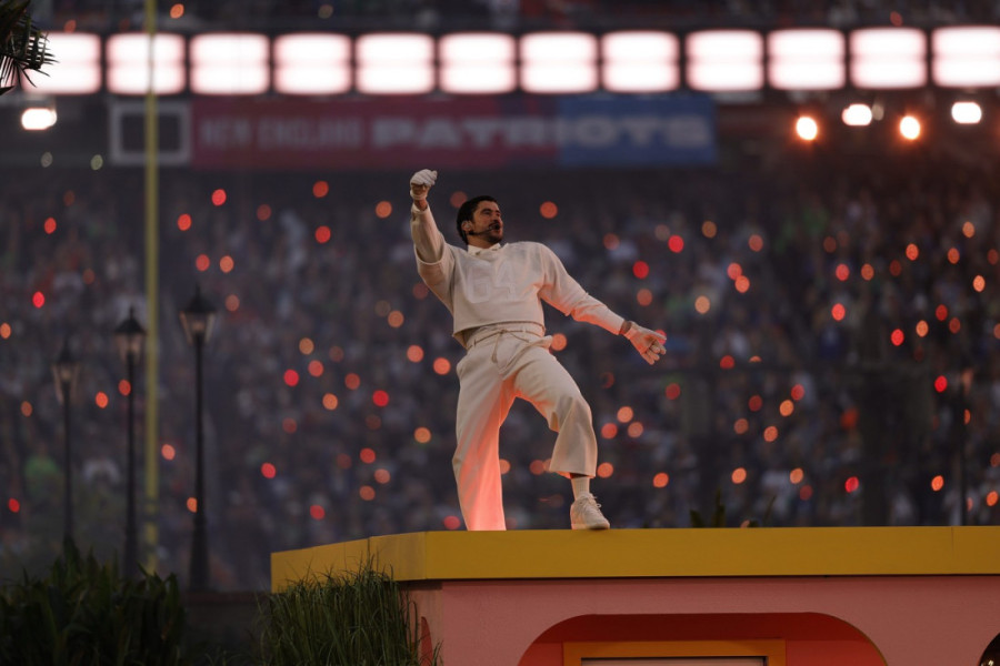 Mnogi su zaboravili: Bed Bani je već jednom nastupao na "Superbolu", a evo i kako je tad izgledao! (FOTO)