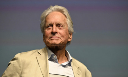 Majkl Daglas o sukobu na snimanju filma koji mu je doneo Oskara: Oliver Stoun je mislio da se drogiram (VIDEO)