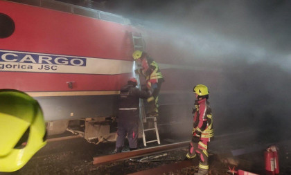 Drama na pruzi kod Bijelog Polja: Zapalila se lokomotiva teretnog voza na Slijepač mostu, vatru gasili 3 sata