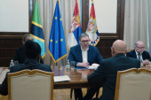 Vučić na sastanku sa zvaničnikom Tanzanije (FOTO)