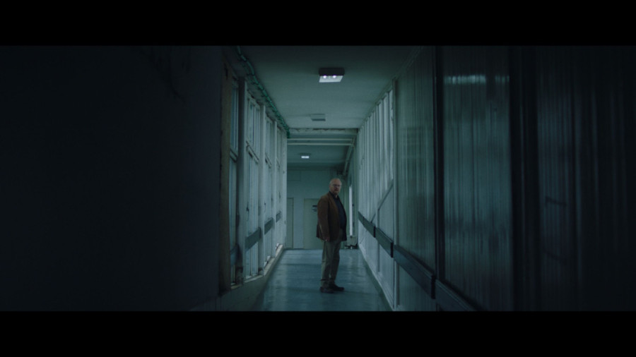 Poslednji scenario Gorana Paskaljevića pretočen u film: Potresna istinita priča o devojčici oboleloj od mačjeg plača (FOTO)