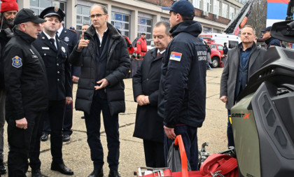 Stigla nova vozila za vatrogasce: 1.500 života spaseno prošle godine