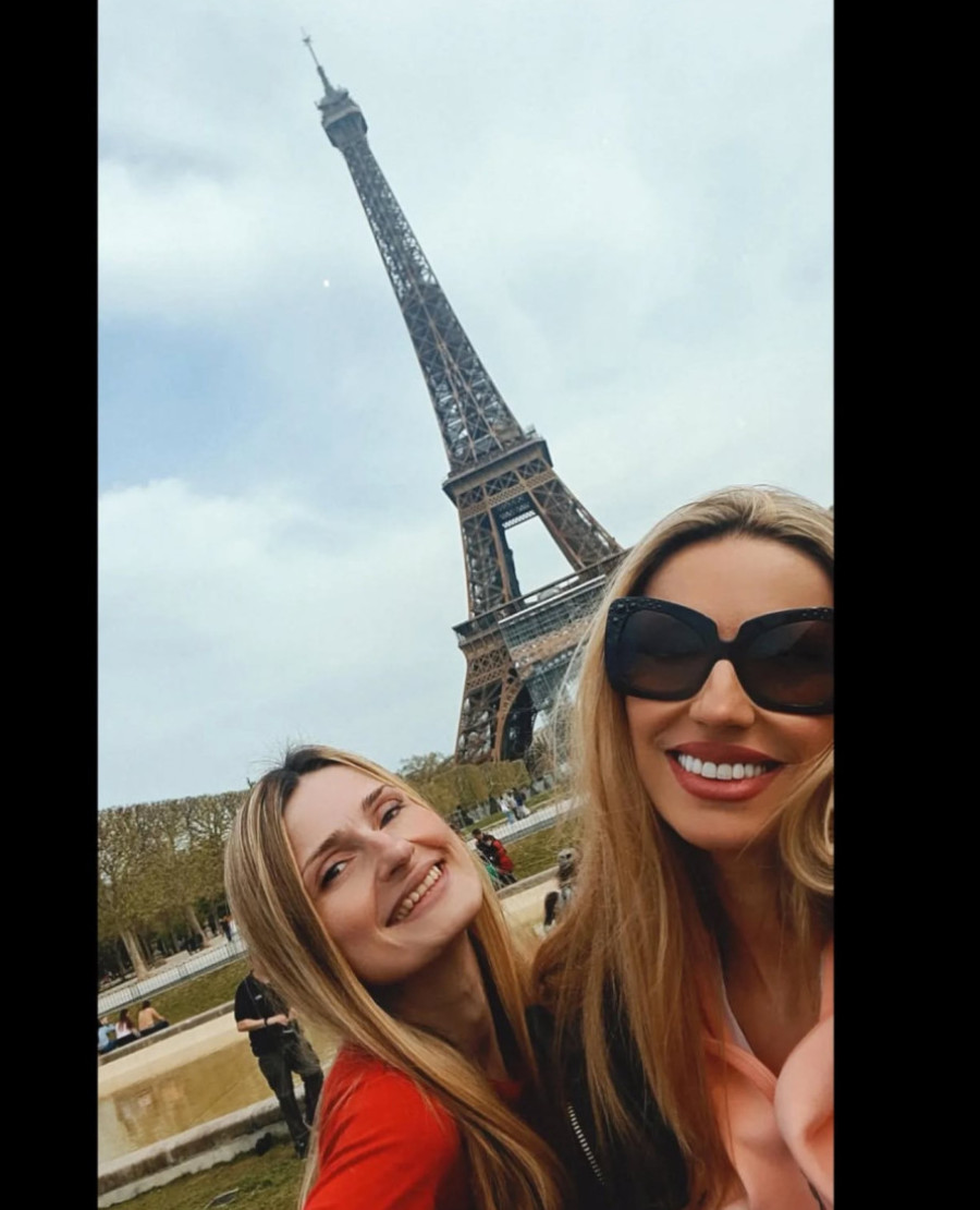 Ekskluzivna ispovest sestre Rade Manojlović! O pevačici, Milanu Stankoviću, ocu i trenucima koje je jedva preživela