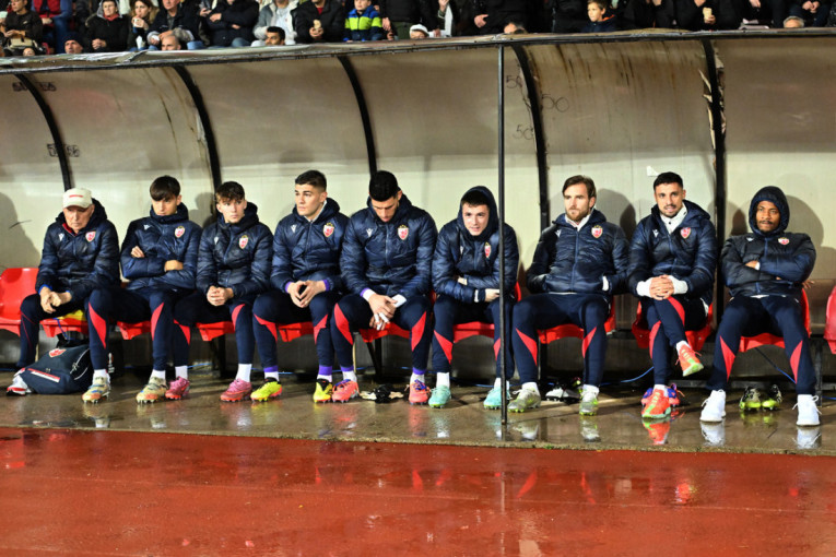 Zvezda prodala još jednog klinca: Potpisao za bundesligaša (FOTO)