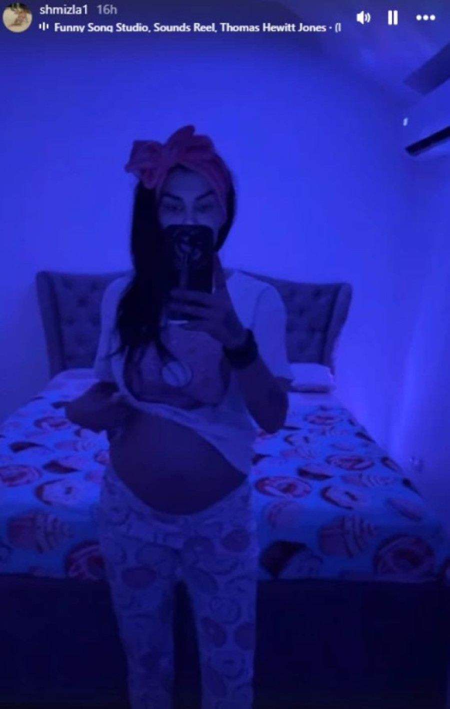 Trudna Šmizla raskinula sa ocem svog deteta: Samo je jedno imala da poruči! (FOTO)