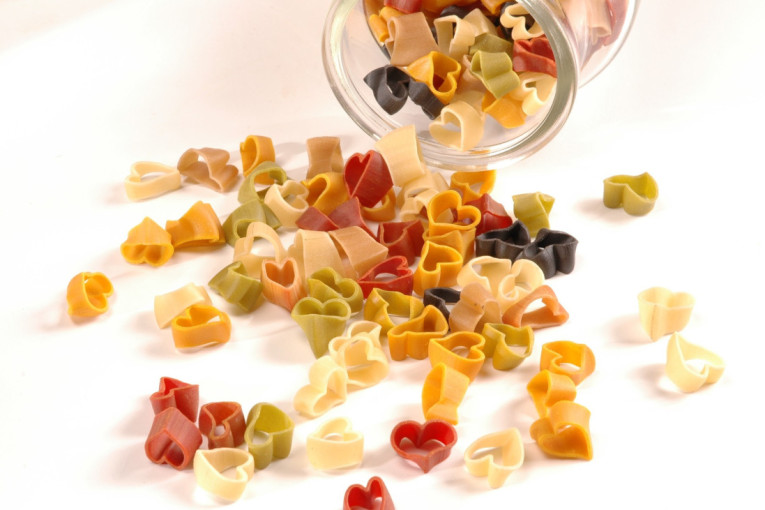 Recept dana: Pasta u obliku srca u sosu od cvekle je savršen izbor za romantičnu večeru za Dan zaljubljenih
