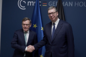 Vučić se u Minhenu sastao sa ministrom spoljnih poslova Nemačke Vadefulom