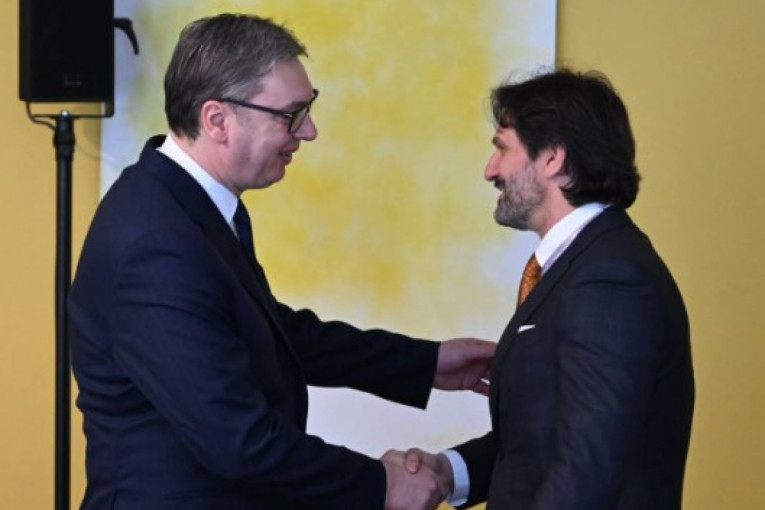 Predsednik sa senatorima SAD: Važan sastanak u Minhenu (FOTO/VIDEO)