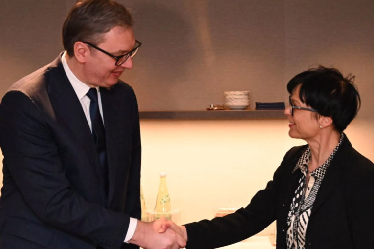 Vučić sa Kos o putu Srbije ka EU: Cilj da građani osete prednost evrointegracija (FOTO)