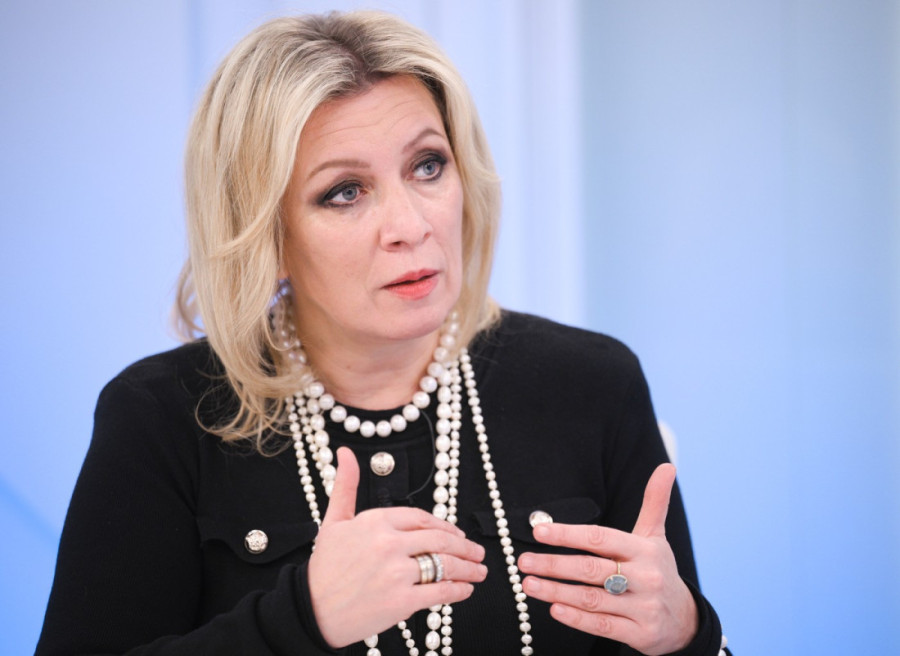 Skandal! Posada aviona uzela gumene bombone od putnika, nisu bili svesni da je u njima kanabis!