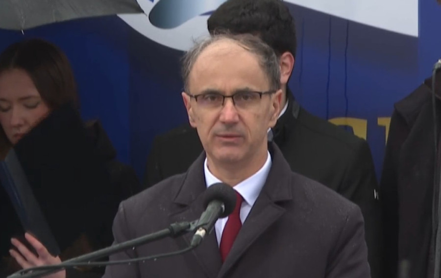 Orašac u znaku Sretenja, premijer Macut održao govor: Ljubav prema otadžbini mora biti jača od svih razlika (FOTO/VIDEO)