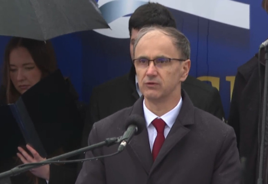 Orašac u znaku Sretenja, premijer Macut održao govor: Ljubav prema otadžbini mora biti jača od svih razlika (FOTO/VIDEO)